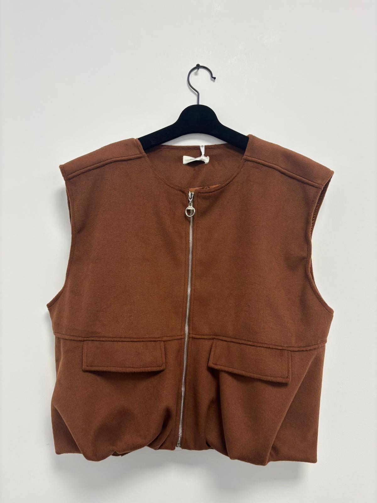 VESTE SANS MANCHES