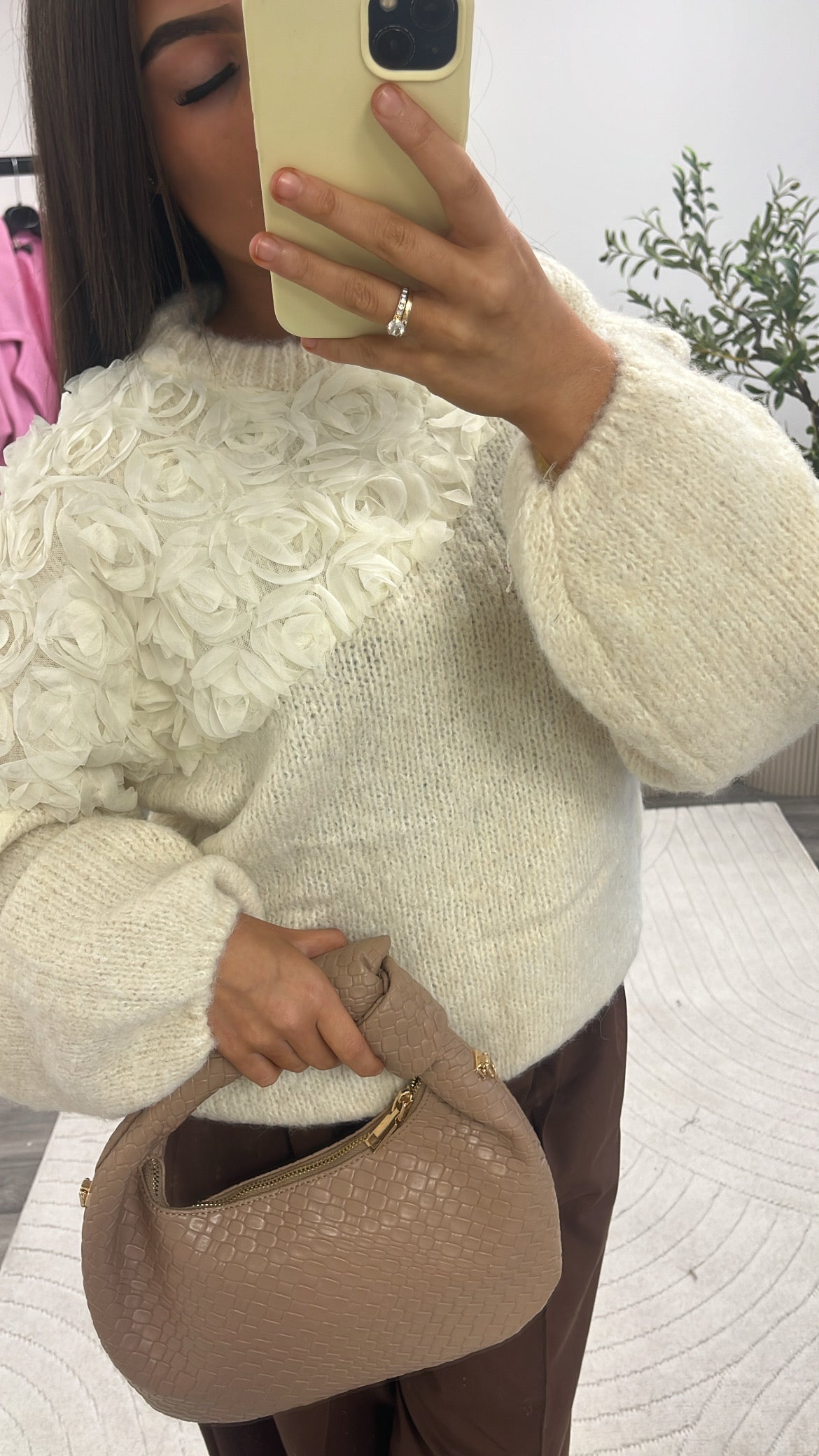 Pull laine Flowers 2322