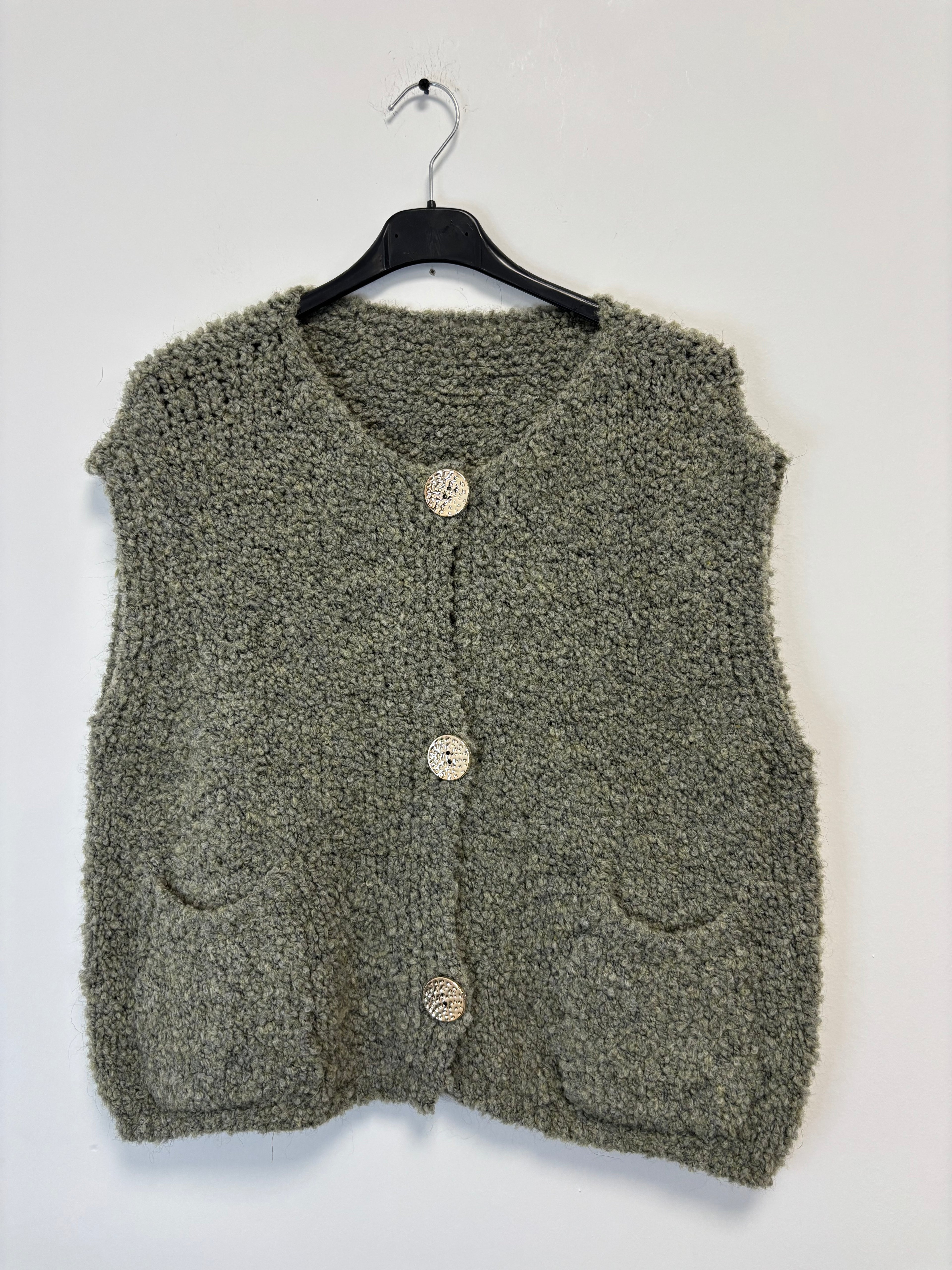 GILET EN MAILLE