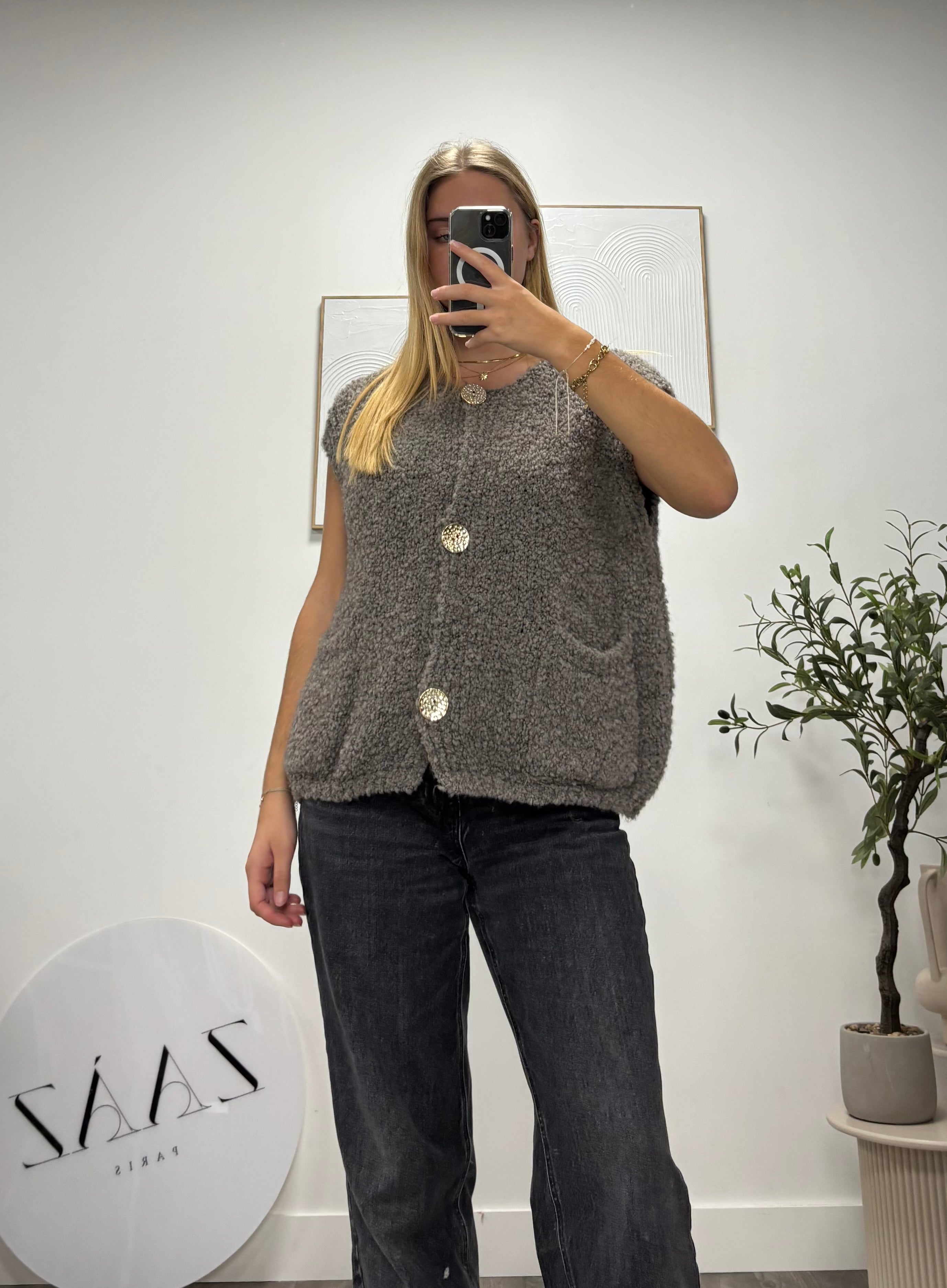 GILET EN MAILLE A0256