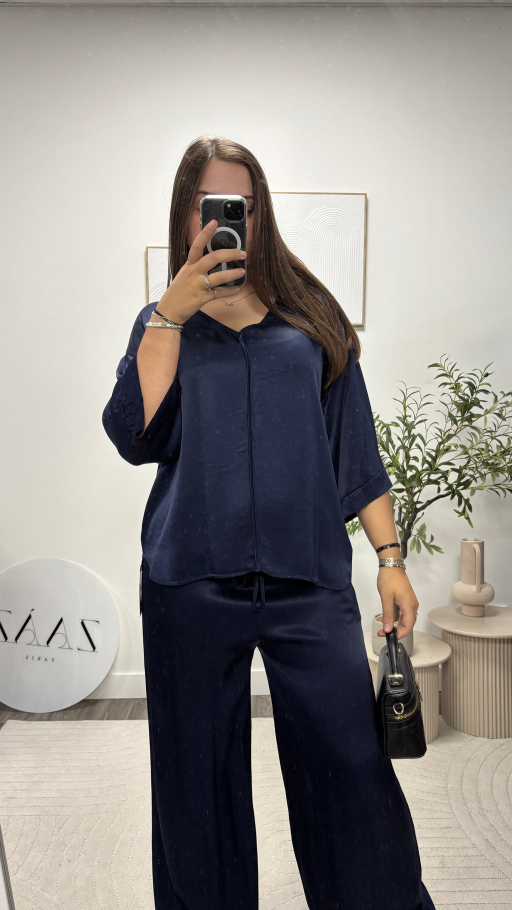 ENSEMBLE SATIN D81521