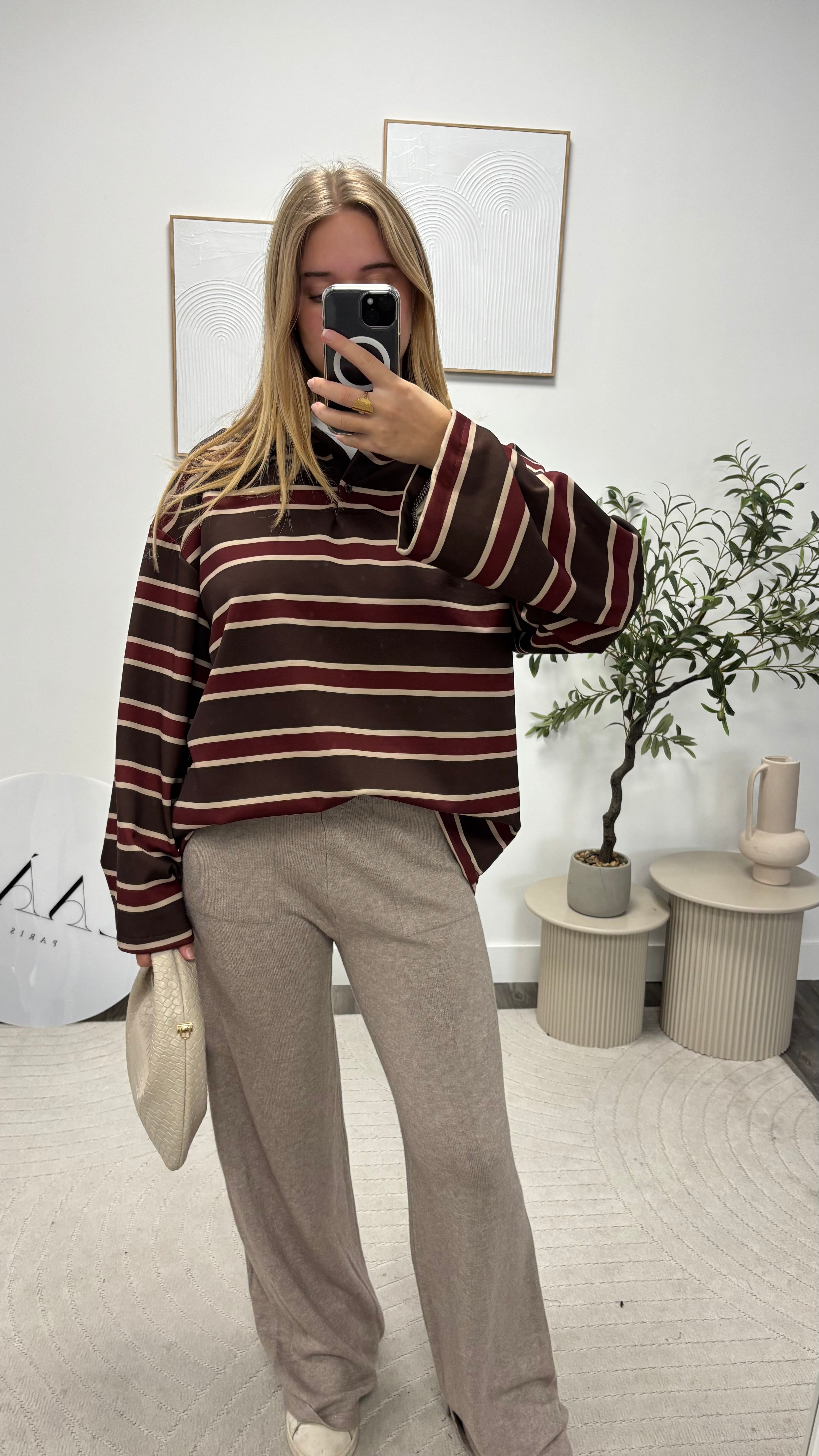 PANTALON EN MAILLE AVEC POCHE  0258